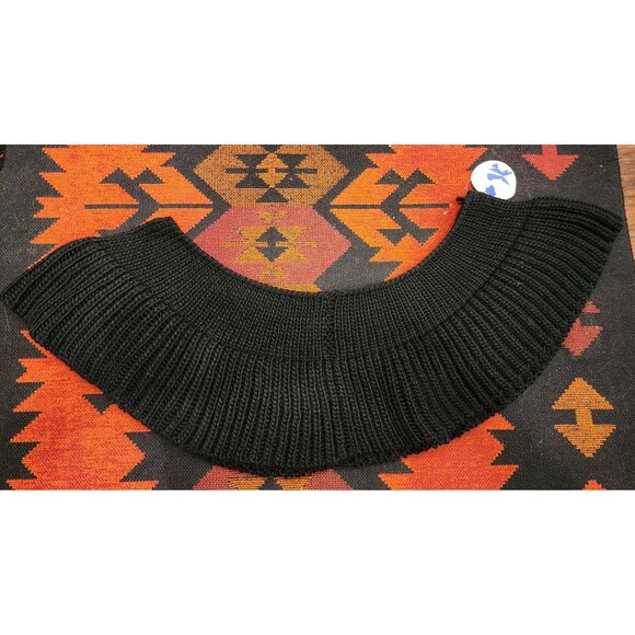 NEW VT LUXE Convertible Black Knit Scarf Collar Loop Or Vest Versatile Fashion - Picture 2 of 9